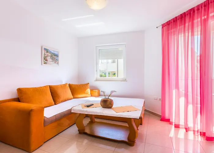 Boro - A1 Ground Floor - Mpolo